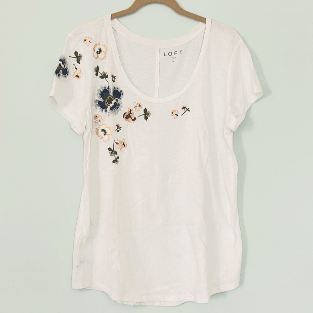 Loft tee with flower embroidery, M